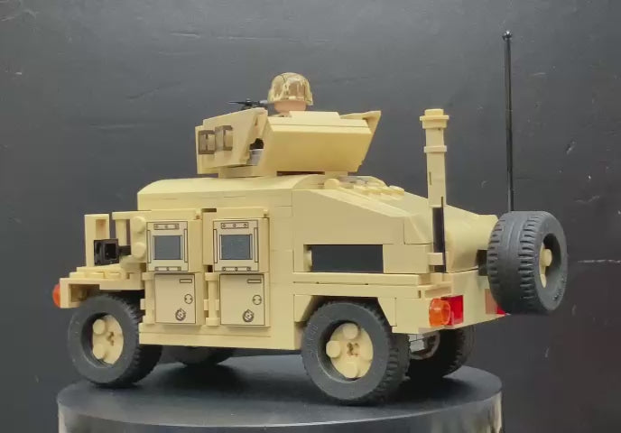 HMMWV Humvee